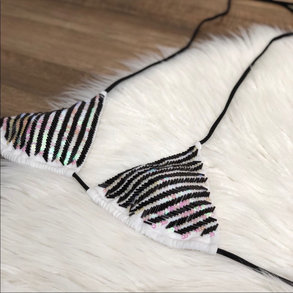 Victoria’s Secret bathing suit top